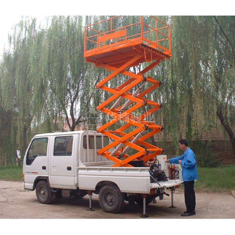 操作人員使用升降平臺(tái)車(chē)“十要”